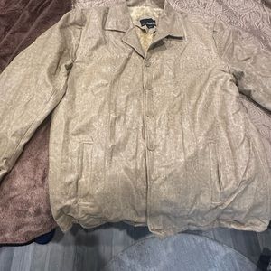 Men 4 button leather jacket w/fur lining, old school vintage feel, tan size 2x,m
